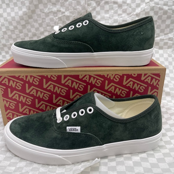 Vans Men’s Dark Green Suede Authentic
Pig Suede Dried Kelp
VN000D7YEMU Sneakers - Picture 2 of 16